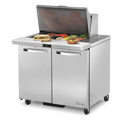 MESA DE PREPARACIÓN TRUE TSSU-36-12M-B-HC~SPEC3 | Mesa Preparación de Sándwiches Ensaladas | 2 Puertas Sólidas | 4 Estantes | Cocina Hotel Restaurante