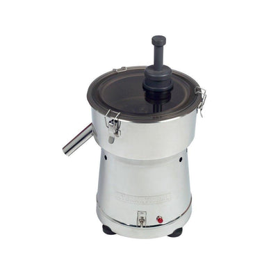 International EX-5 Extractor Jugos para Zanahoria Manzana Apio Desayunador Restaurante Cafeteria Bar.  KitchenMax.Store. Envíos seguros a todo México. Cotiza hoy mismo.