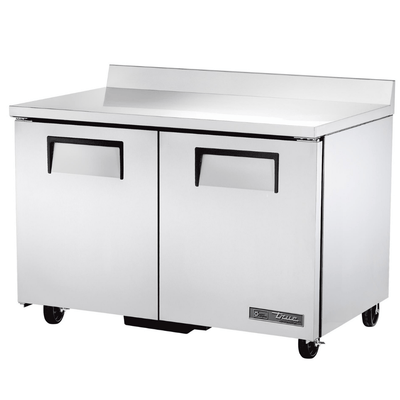 TRUE TWT-48-HC Mesa Refrigerada Bajo Barra 2 Puertas Solidas Acero Inoxidable Gris - - True - KitchenMax Store
