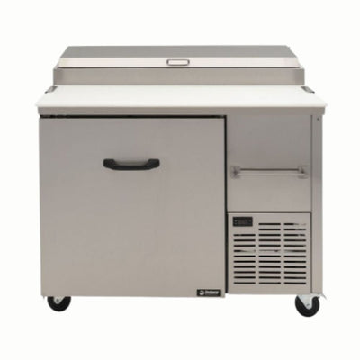 Imbera 1022164 PTP10-F01 Mesa Refrigerada 1 Puerta Solida 1 Parrilla. Ideal para restaurante, cocina, cocina industrial, comedor, comedor industrial, banquetes, refrigerar, conservar, etc. KitchenMax.Store. Envíos seguros a todo México. Cotiza hoy mismo.