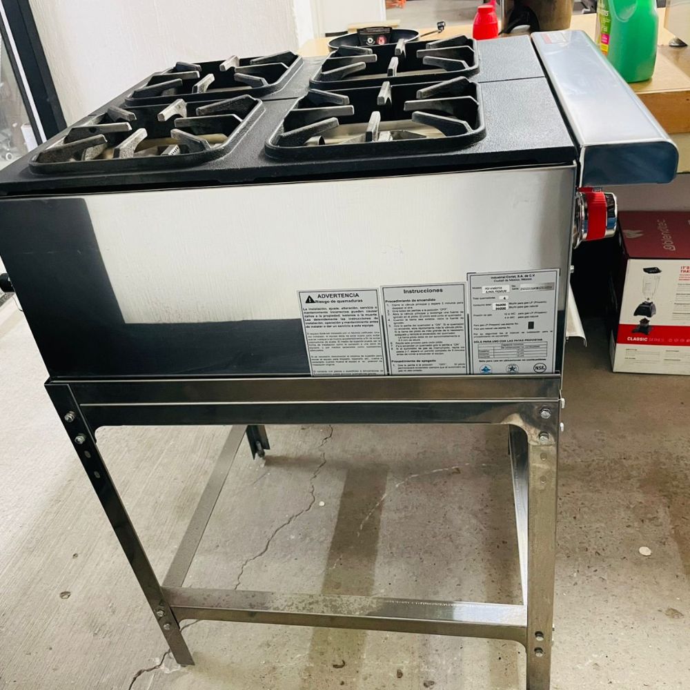 PARRILLA CORIAT PCV-4 | Parrilla | 4 Quemadores | Gas | Lámina De Acero Inoxidable | Base Incluida | Restaurante Hotel Industrial  Hoteles Cocinas Fondas Cenadurías Comedores Industriales Preparación de Alimentos Cocción